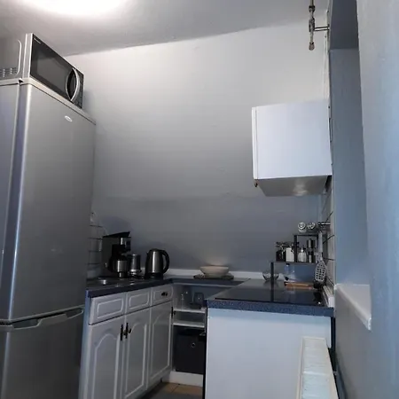 Mira Apartment *